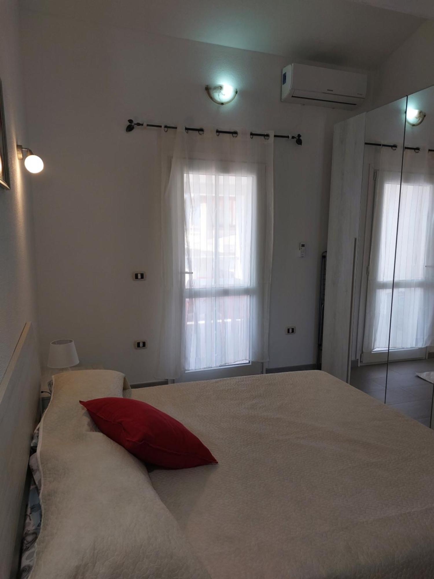 Casa Pillina Apartment Орозеи Екстериор снимка
