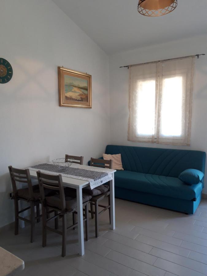 Casa Pillina Apartment Орозеи Екстериор снимка